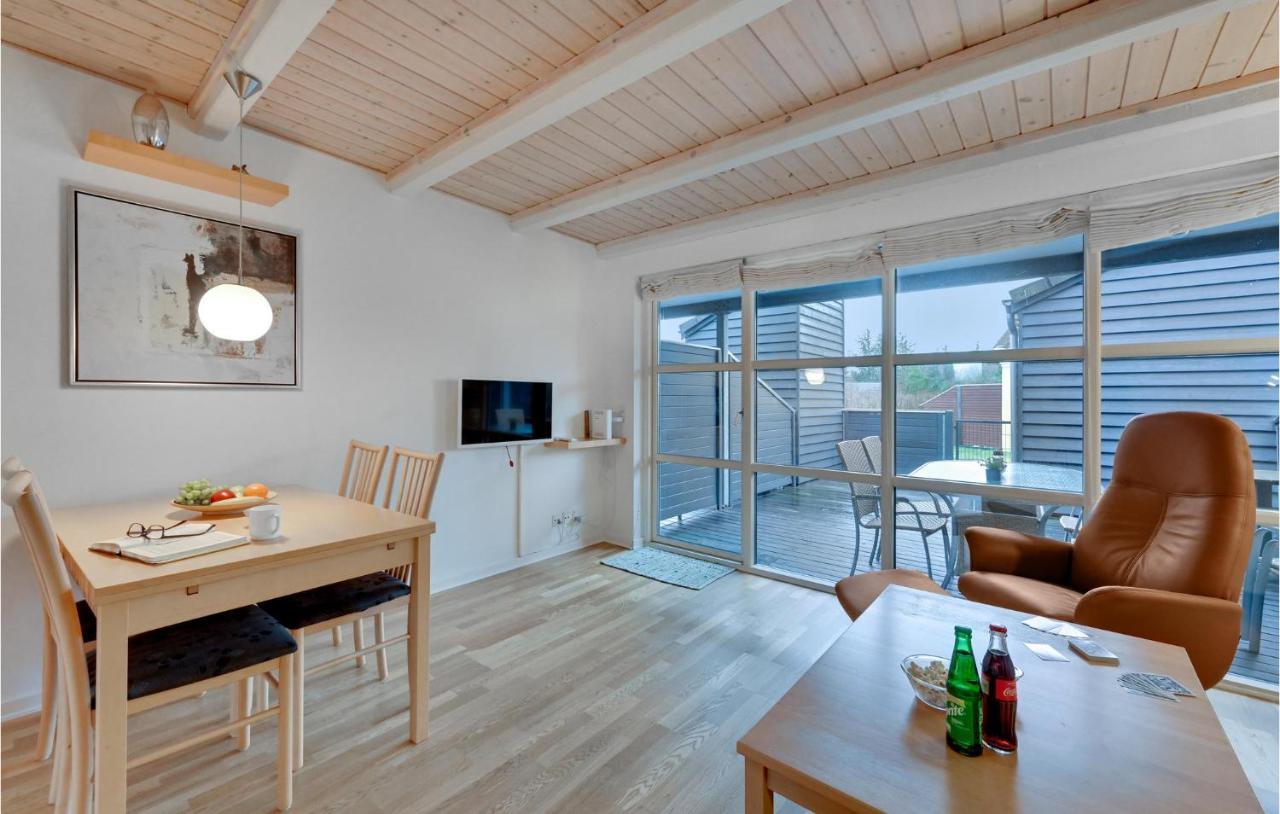 Hus R Villa Henne Strand Bagian luar foto