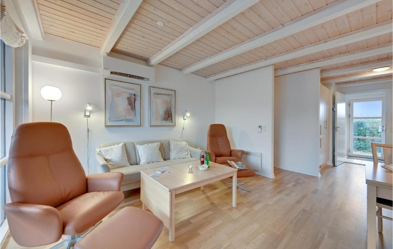 Hus R Villa Henne Strand Bagian luar foto